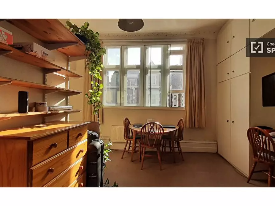 Immagine 2 di Ufficio in affitto  in St Anns Villas a Kensington