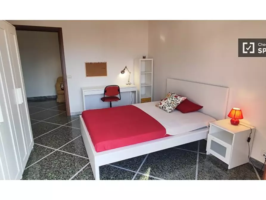 Immagine 2 di Camera condivisa in affitto  in Viale Fratelli Rosselli a Firenze