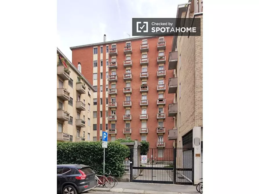 Immagine 14 di Camera condivisa in affitto  in Via Pietro Pomponazzi a Milano