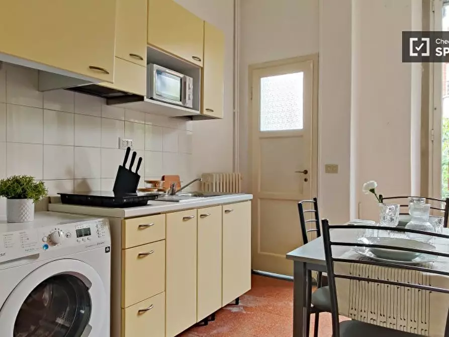 Immagine 16 di Appartamento in affitto  in Viale Faenza a Milano