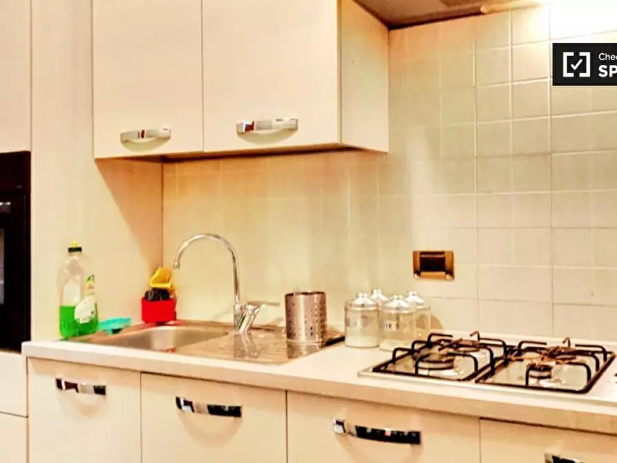 Immagine 4 di Camera condivisa in affitto  in Piazza Conca d'Oro, 00141 Roma RM, Italy a Roma