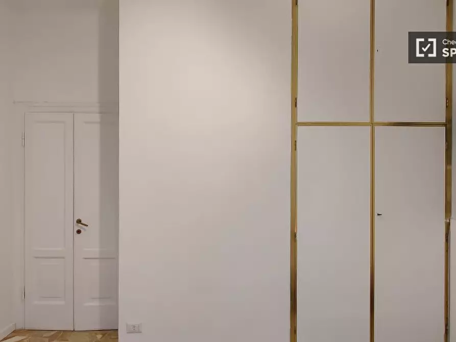 Immagine 3 di Camera condivisa in affitto  in Via Plinio a Milano