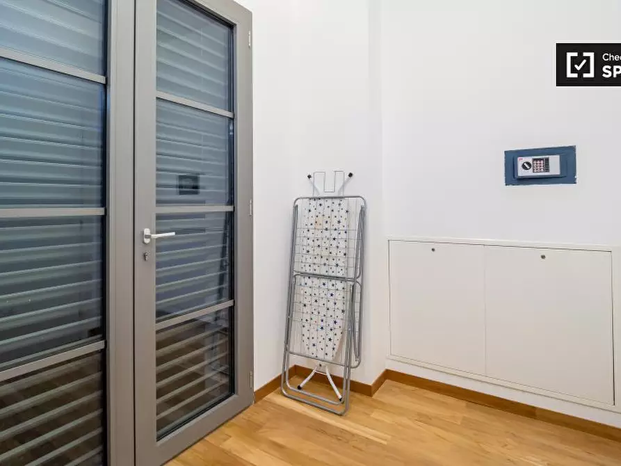 Immagine 12 di Ufficio in affitto  in Via Enrico Cosenz a Milano