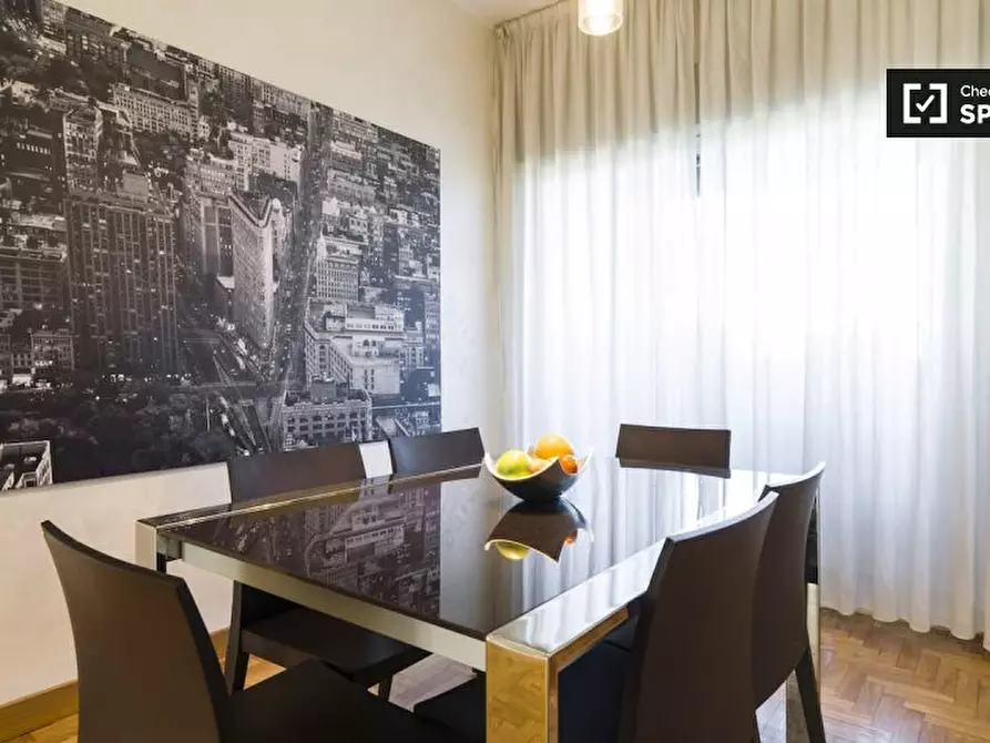 Immagine 5 di Appartamento in affitto  in Via Eugenio Montale a Milano