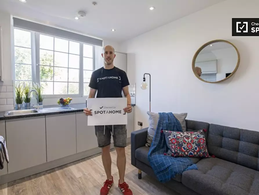 Immagine 15 di Appartamento in affitto  in Flat a Camberwell