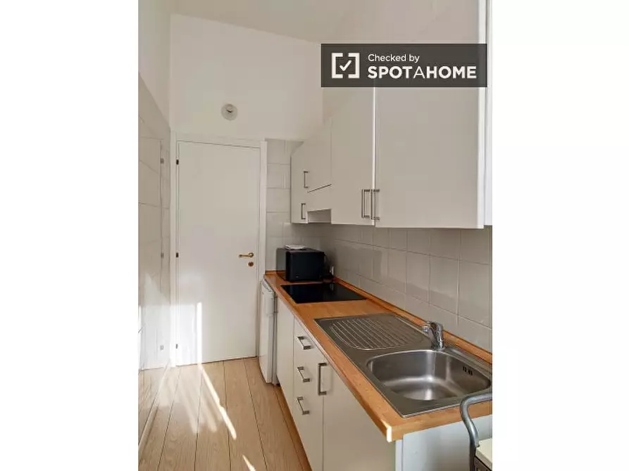 Immagine 8 di Ufficio in affitto  in Via Goffredo Sigieri, 20135 Milano MI, Italy a Milano