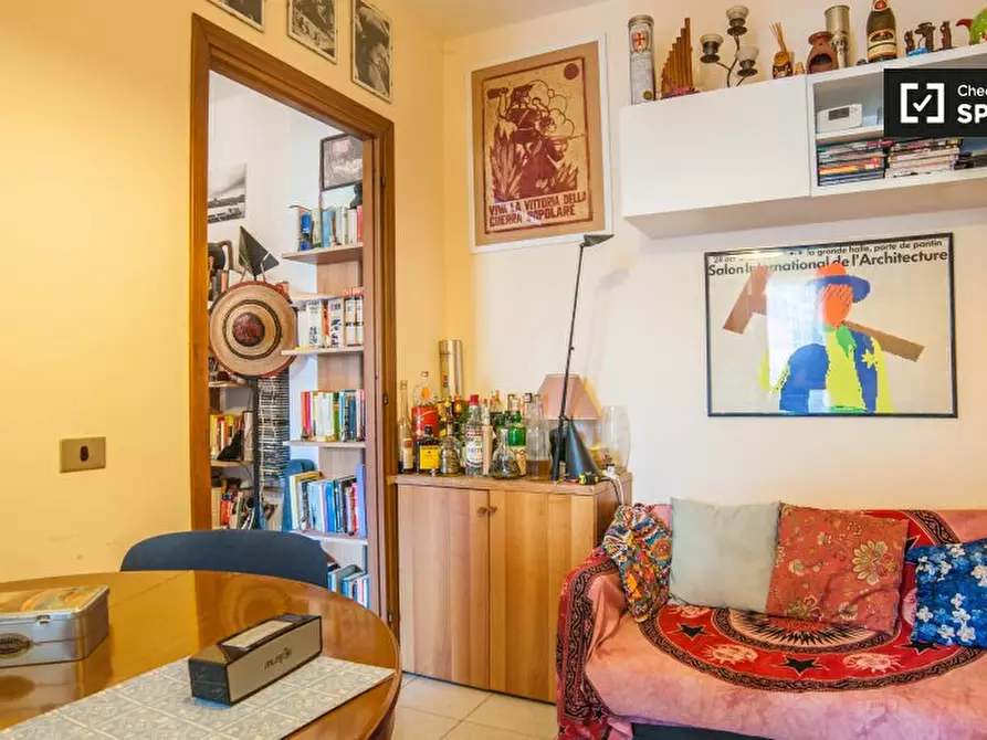 Immagine 11 di Camera condivisa in affitto  in Via Giulioli Eudo, 00173 Roma RM, Italy a Roma