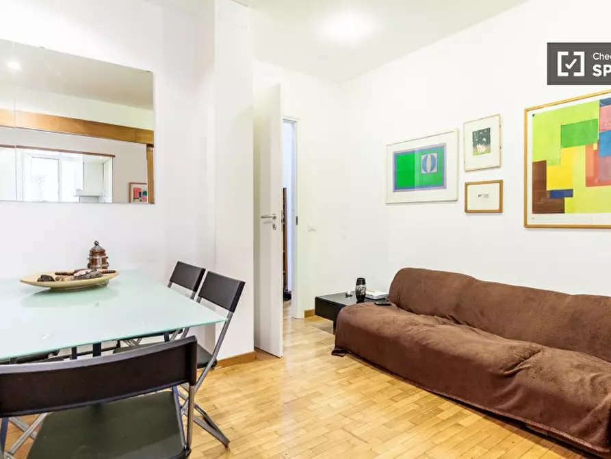 Immagine 15 di Camera condivisa in affitto  in Via di S. Angela Merici a Roma