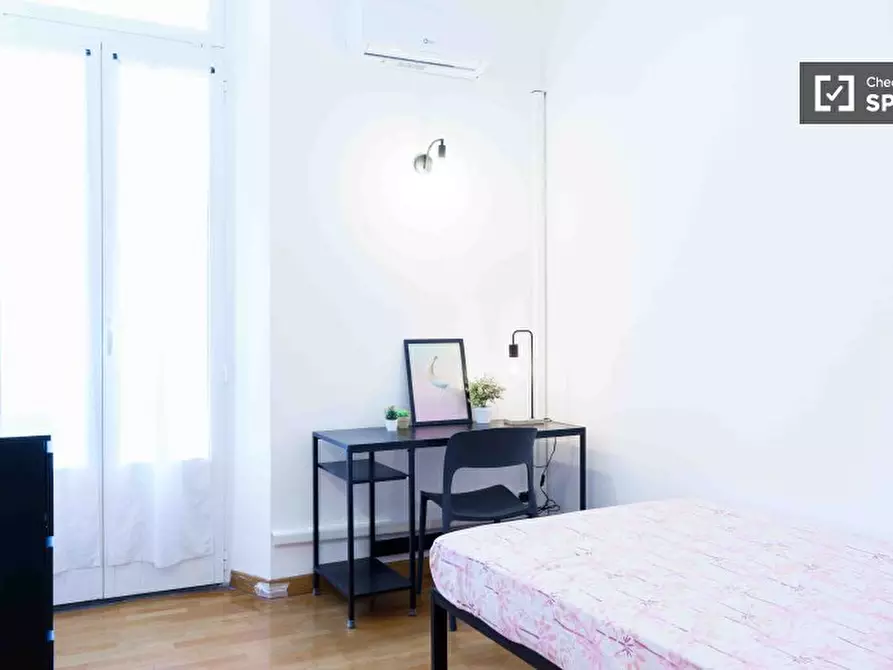 Immagine 12 di Camera condivisa in affitto  in Via Orti a Milano