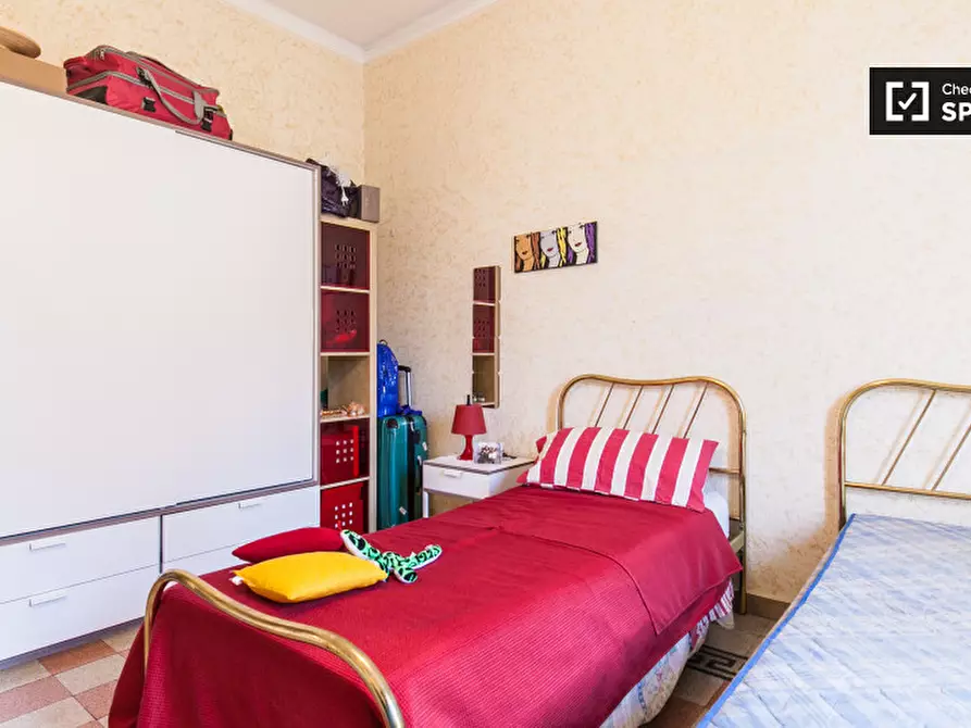 Immagine 6 di Camera condivisa in affitto  in Piazza Tommaso De Cristoforis a Roma