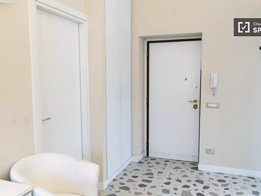 Immagine 12 di Appartamento in affitto  in Via Francesco Caracciolo a Roma