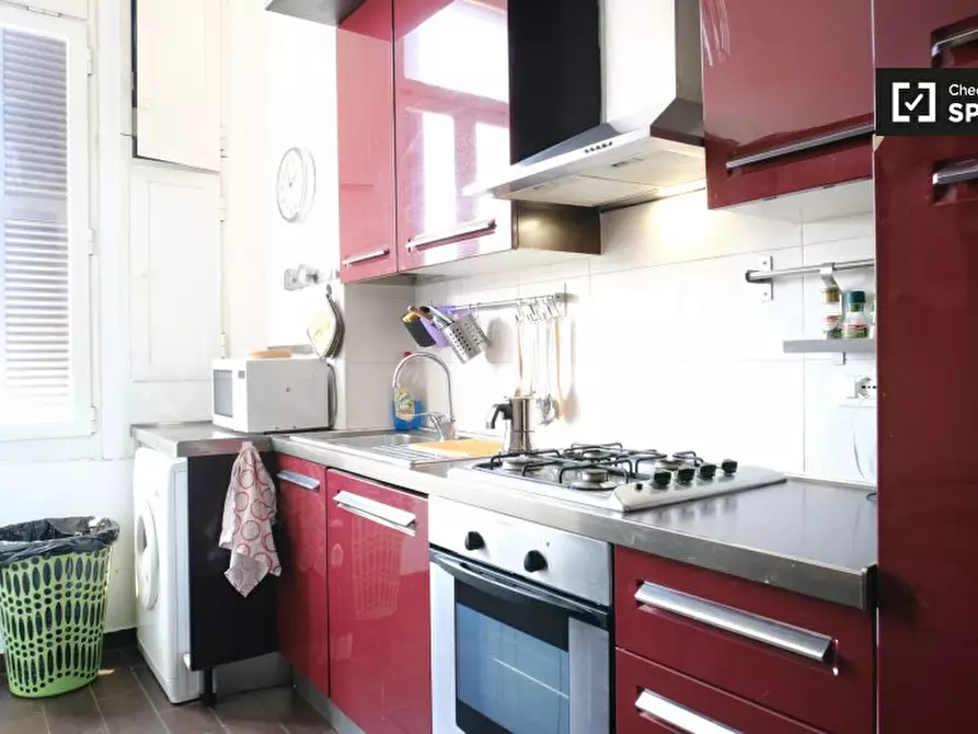 Immagine 18 di Camera condivisa in affitto  in Via Appia Nuova a Roma