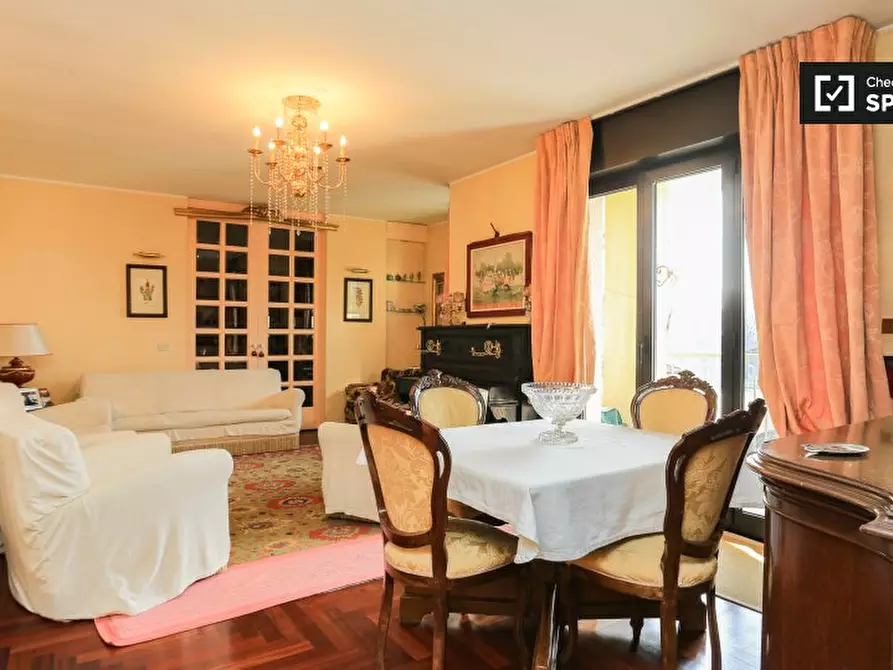 Immagine 8 di Camera condivisa in affitto  in Via Martiri Cefalonia a San Donato Milanese