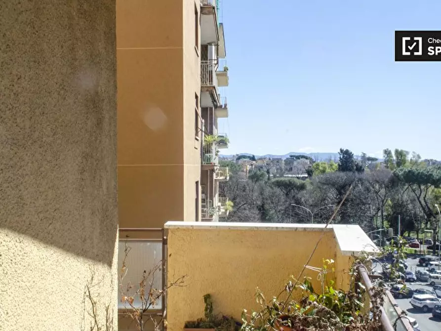 Immagine 6 di Camera condivisa in affitto  in Via Val d'Ossola, 00141 Roma RM, Italy a Roma