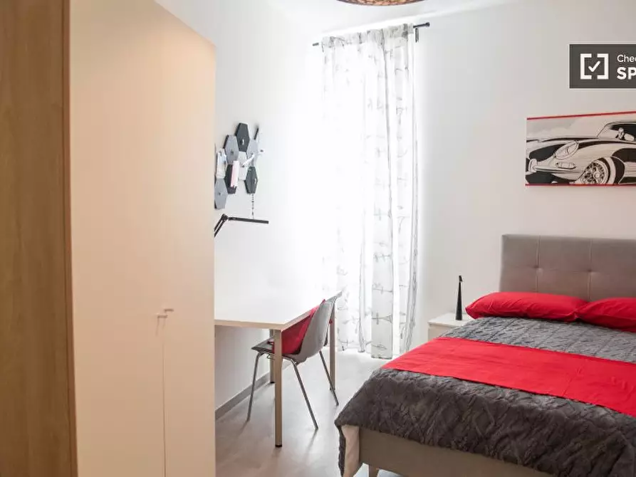 Immagine 14 di Camera condivisa in affitto  in Via Ostiense a Roma