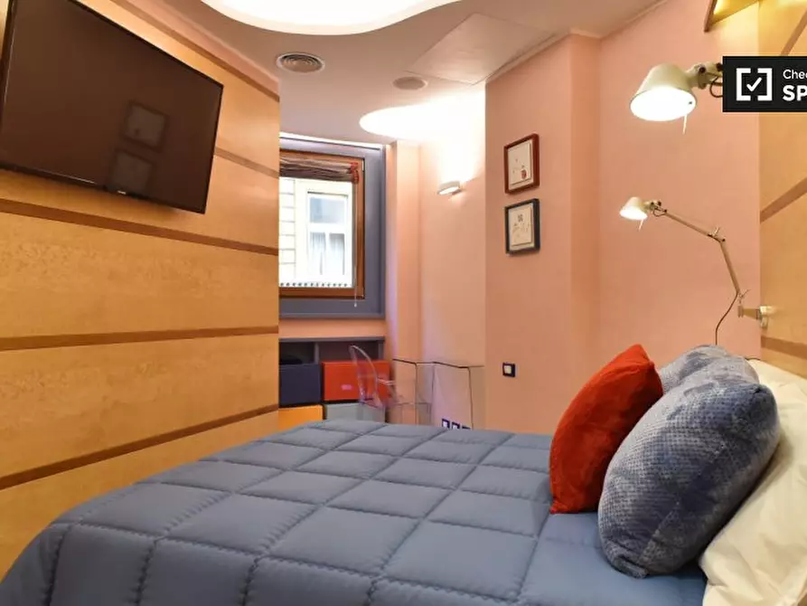 Immagine 12 di Appartamento in affitto  in Via Appia Nuova, 00183 Roma RM, Italy a Roma