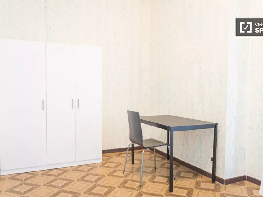 Immagine 13 di Camera condivisa in affitto  in Via Fratelli Poggini a Roma