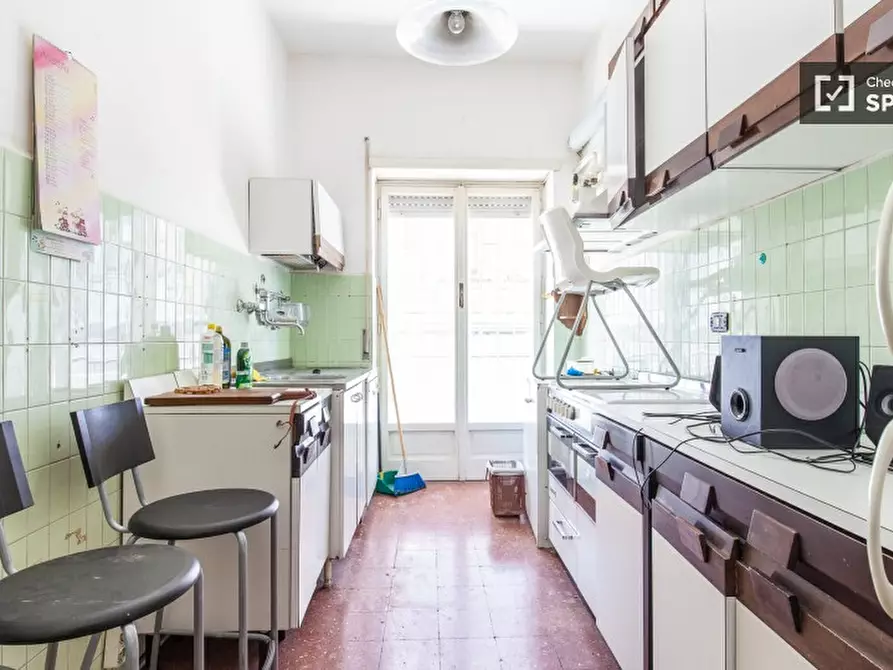 Immagine 7 di Camera condivisa in affitto  in Via Pietro Mascagni a Roma