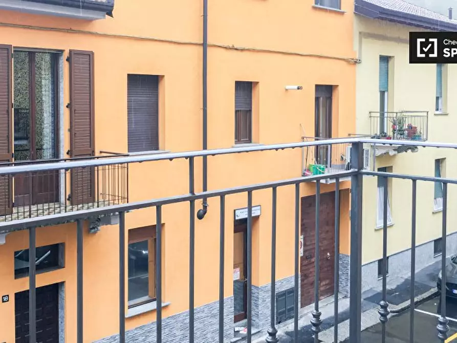 Immagine 13 di Camera condivisa in affitto  in Via Ugo Foscolo a Sesto San Giovanni