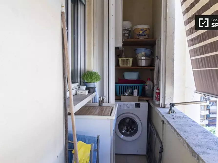 Immagine 18 di Camera condivisa in affitto  in Via Torri in Sabina a Roma