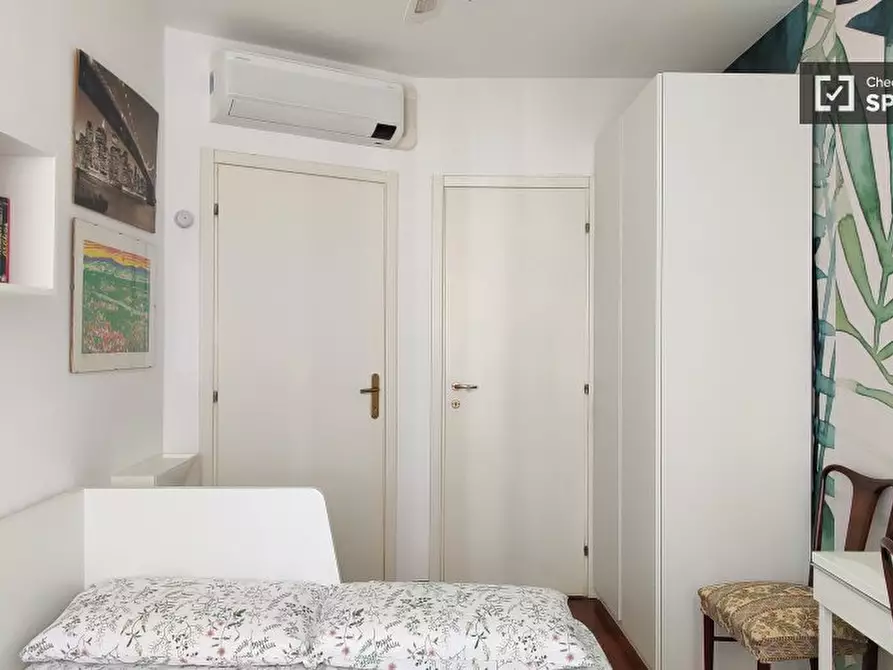 Immagine 11 di Camera condivisa in affitto  in Via Carlo Perini a Milano