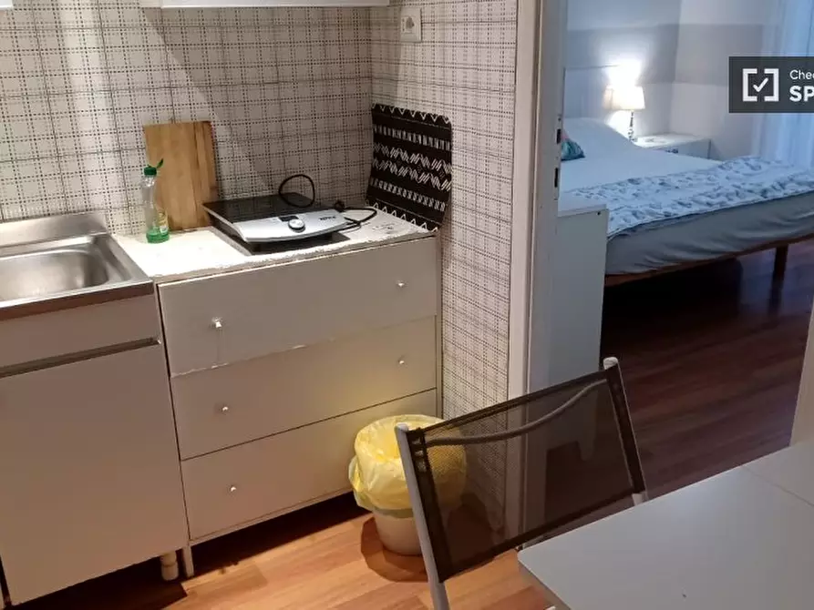 Immagine 10 di Camera condivisa in affitto  in Largo Francesco Anzani a Roma