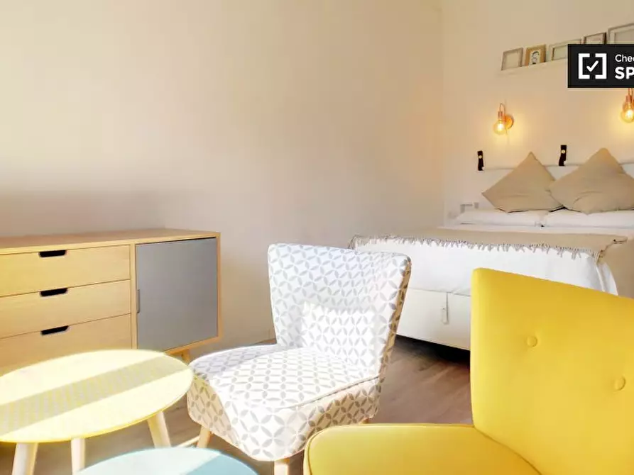 Immagine 4 di Appartamento in affitto  in Via Pastrengo, 20159 Milano MI, Italy a Milano