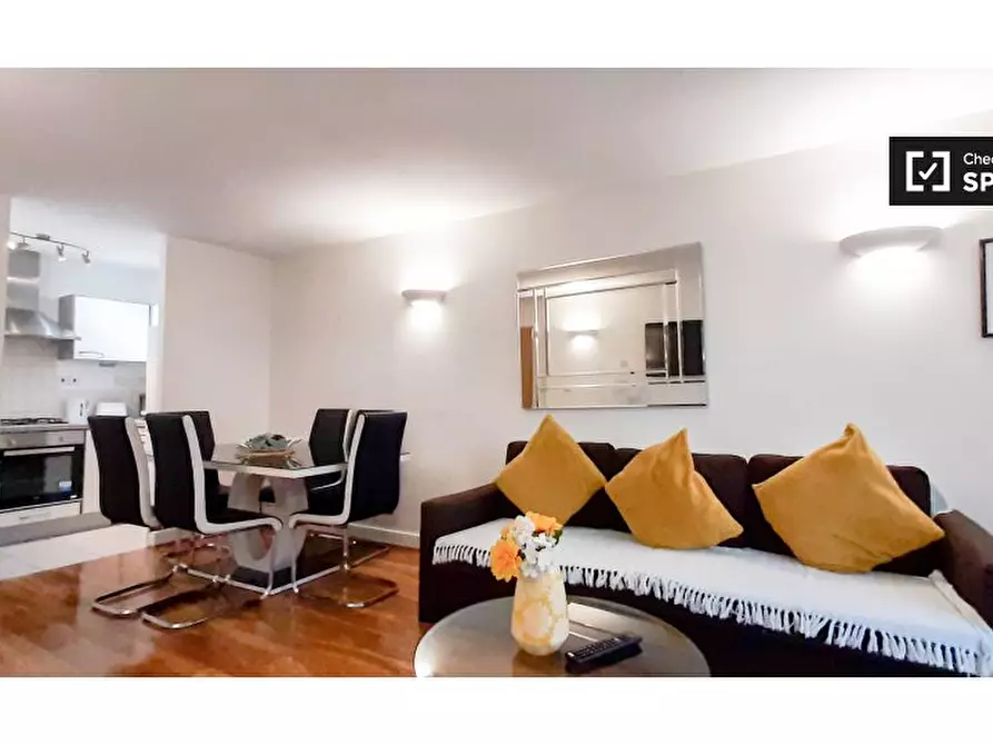 Immagine 3 di Appartamento in affitto  in Tideslea Path a Eltham