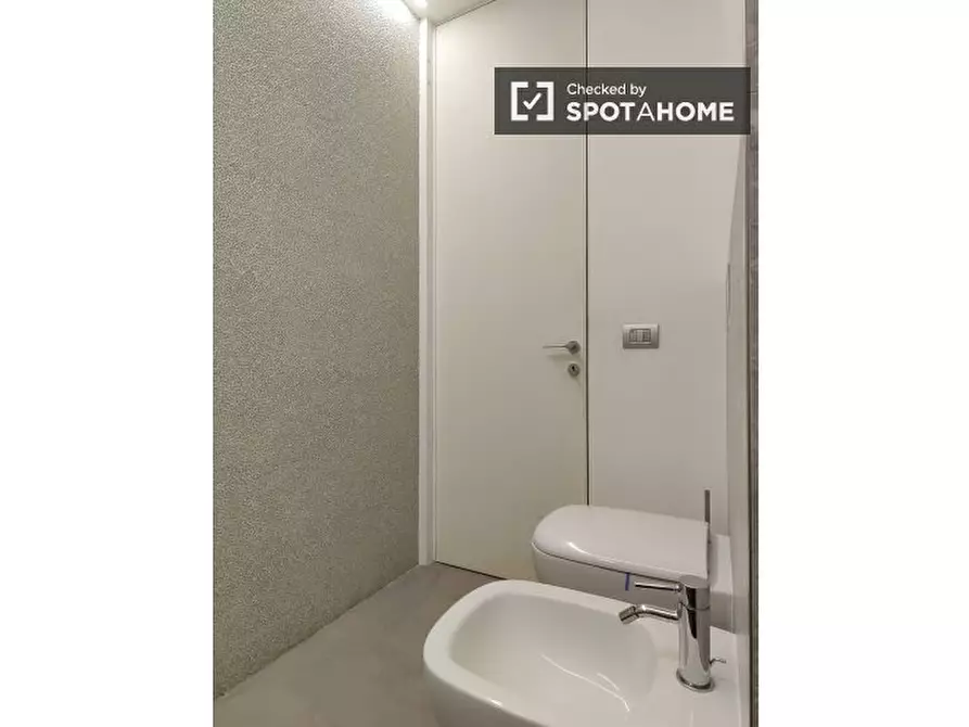 Immagine 15 di Appartamento in affitto  in Corso di Porta Romana a Milano