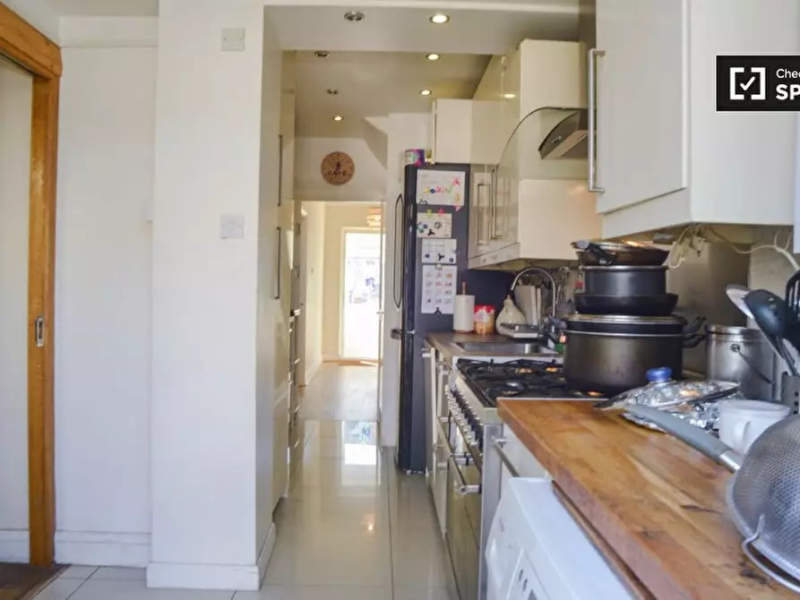 Immagine 14 di Camera condivisa in affitto  in Eastcote Ave a Southall