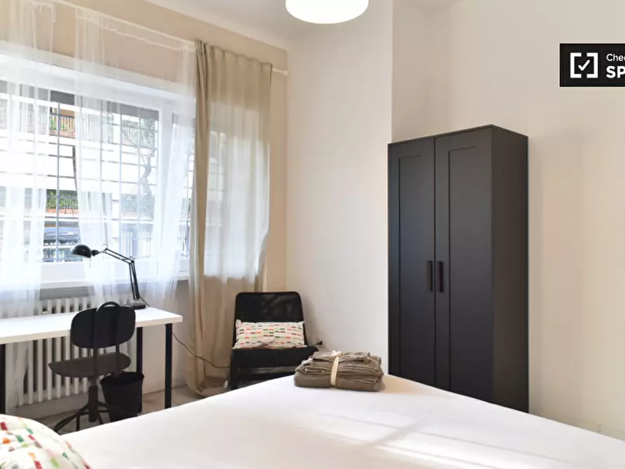 Immagine 4 di Camera condivisa in affitto  in Via Fogliano a Roma