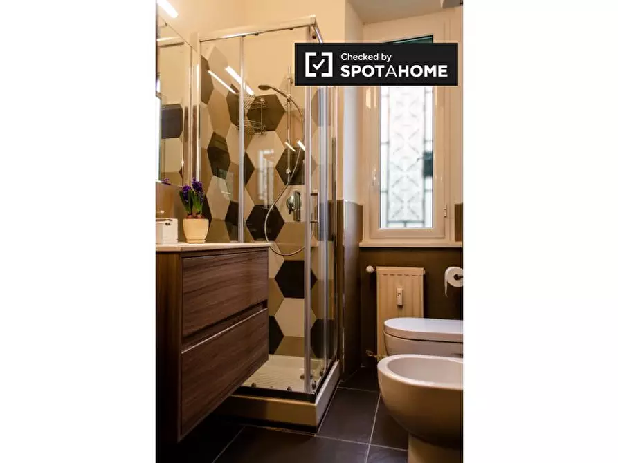 Immagine 10 di Appartamento in affitto  in Via Suor Maria Mazzarello, 00181 Roma RM, Italy a Roma