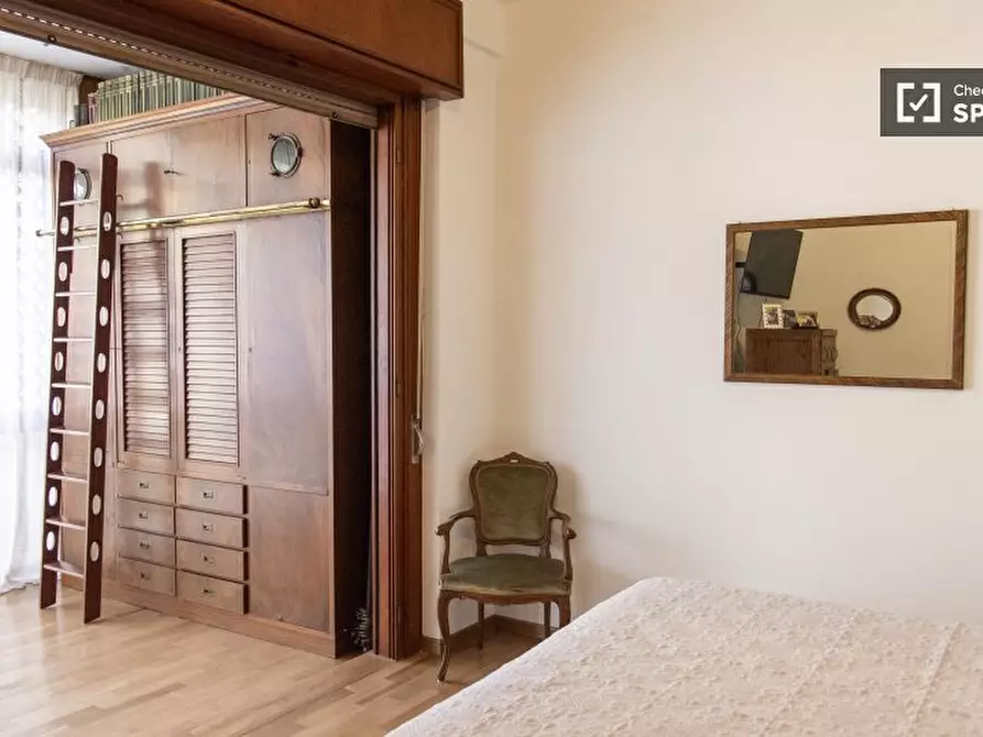 Immagine 6 di Appartamento in affitto  in Via Guido de Ruggiero a Roma