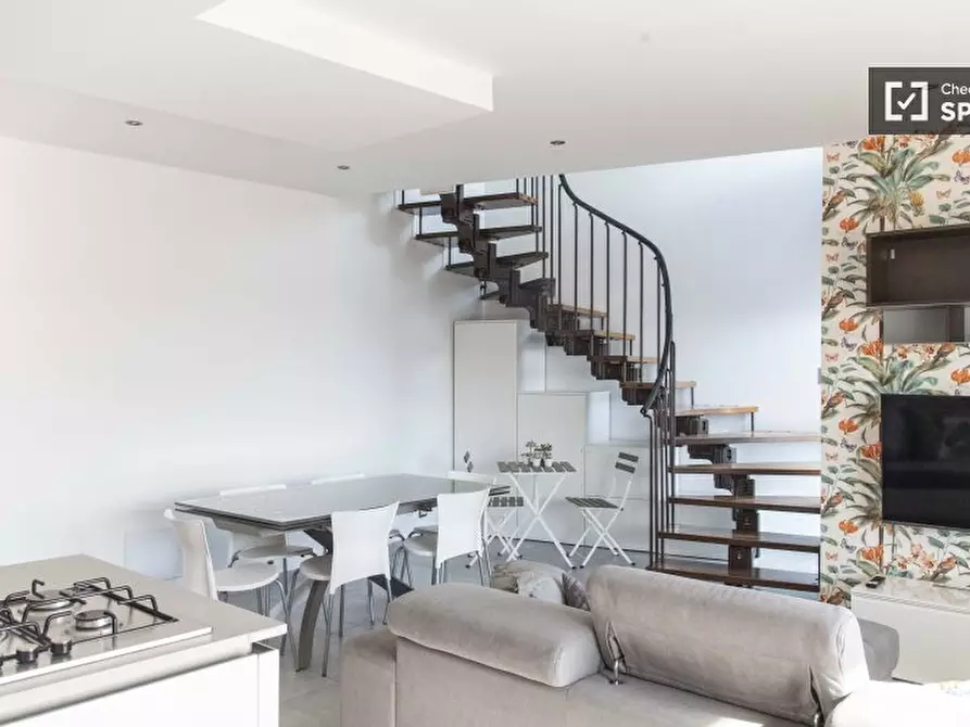 Immagine 6 di Camera condivisa in affitto  in Via di Torre Gaia a Roma