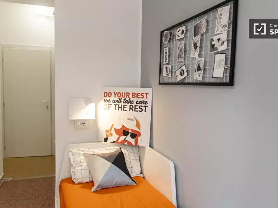 Immagine 5 di Camera condivisa in affitto  in Lungotevere di Pietra Papa a Roma