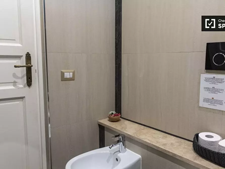 Immagine 14 di Appartamento in affitto  in Via Volturno a Roma