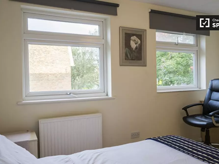 Immagine 5 di Camera condivisa in affitto  in Blossom Cl a Ealing