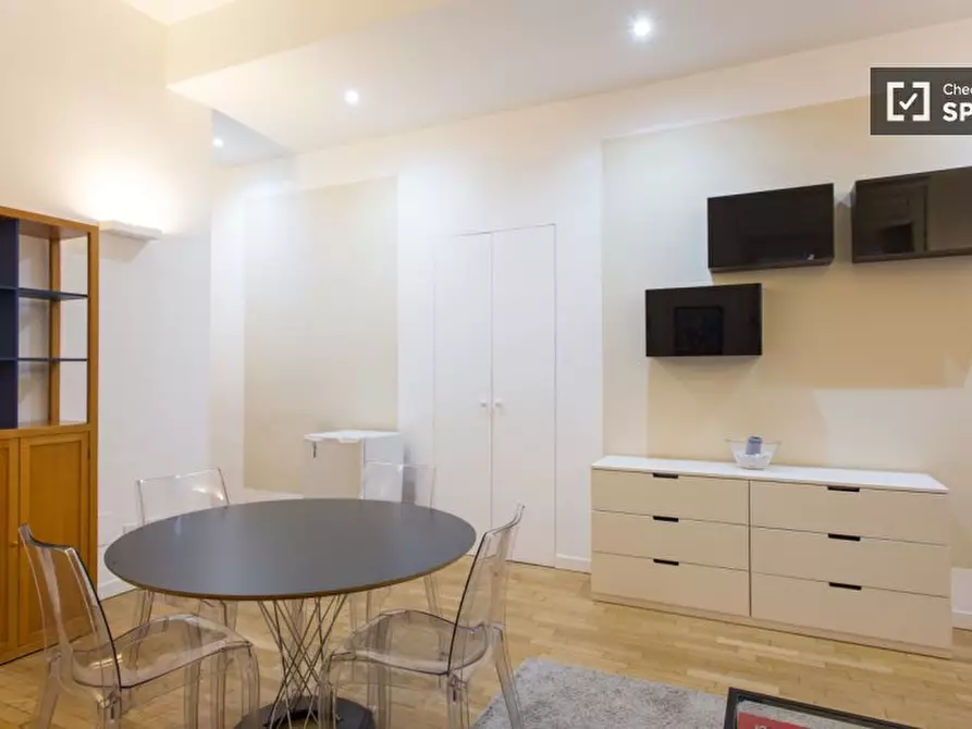 Immagine 4 di Appartamento in affitto  in Via Giosuè Carducci a Milano