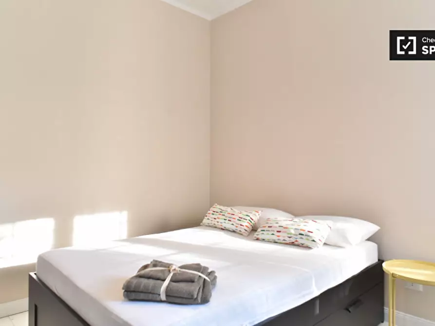 Immagine 3 di Camera condivisa in affitto  in Via Fogliano a Roma