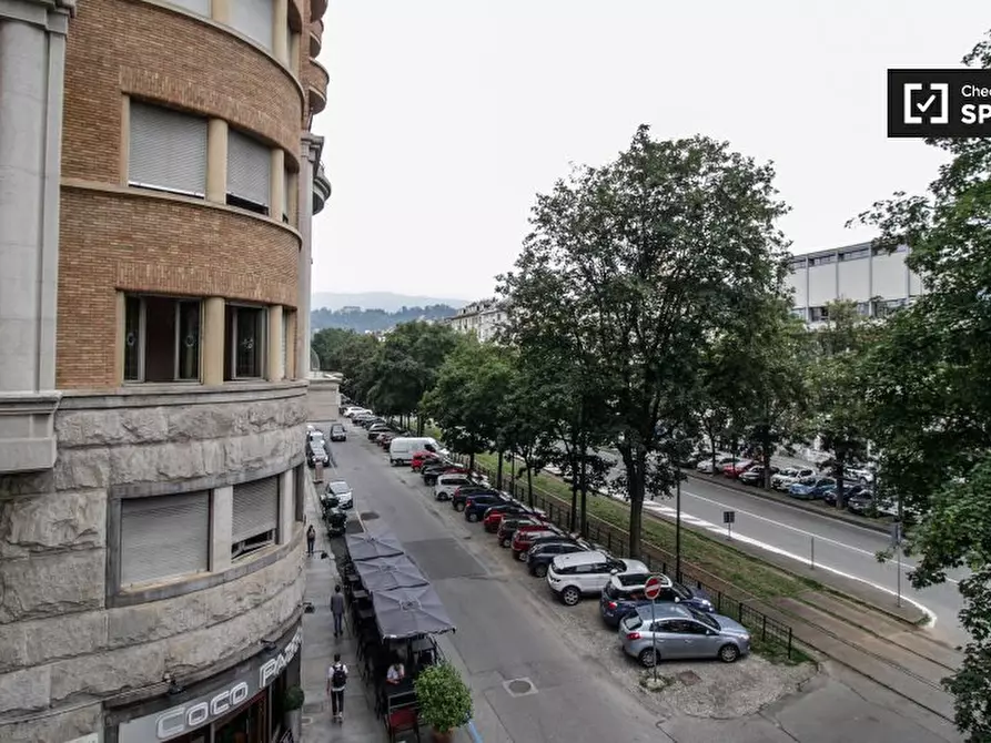 Immagine 6 di Camera condivisa in affitto  in Corso S. Maurizio a Torino