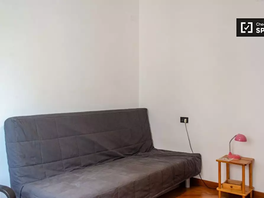 Immagine 3 di Camera condivisa in affitto  in Via Renzo da Ceri, 00176 Roma RM, Italy a Roma