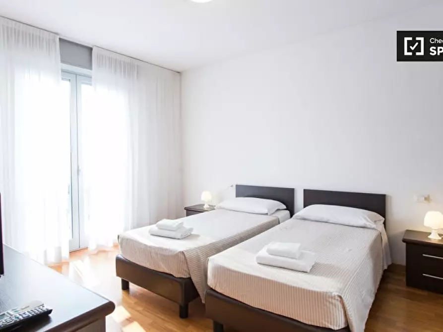 Immagine 11 di Appartamento in affitto  in Via Privata Leonardo Bruni a Milano