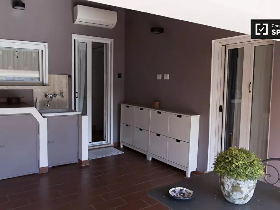 Immagine 15 di Camera condivisa in affitto  in Via Anite di Tegea a Roma