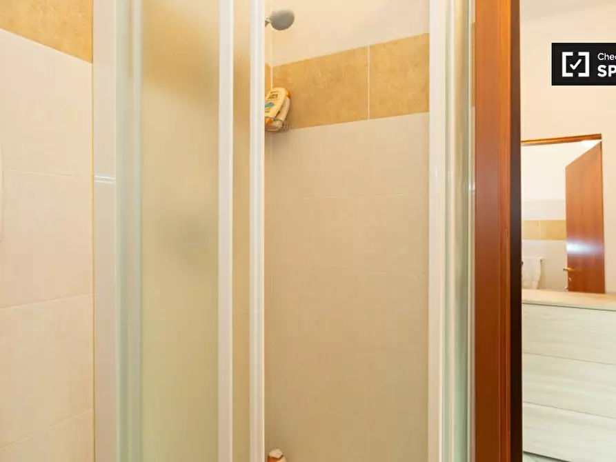 Immagine 7 di Camera condivisa in affitto  in Via Umberto Fogagnolo a Sesto San Giovanni