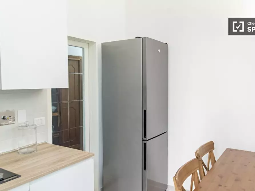 Immagine 11 di Camera condivisa in affitto  in Viale dei Quattro Venti a Roma