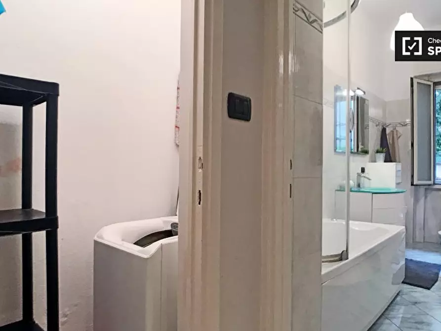 Immagine 16 di Camera condivisa in affitto  in Via Paris Bordone, 20149 Milano MI, Italy a Milano