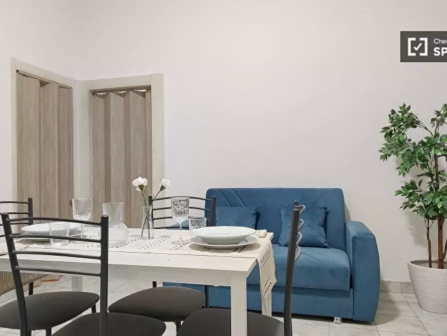 Immagine 4 di Appartamento in affitto  in Via Giacinto Mompiani a Milano