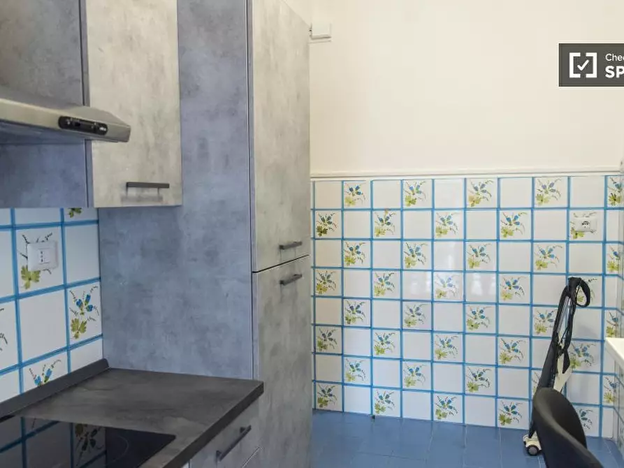 Immagine 16 di Camera condivisa in affitto  in Via Mattia Battistini a Roma