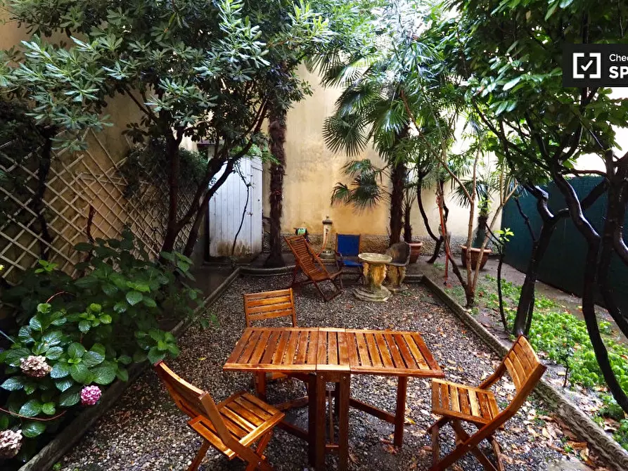 Immagine 2 di Camera condivisa in affitto  in Viale Carlo Espinasse a Milano