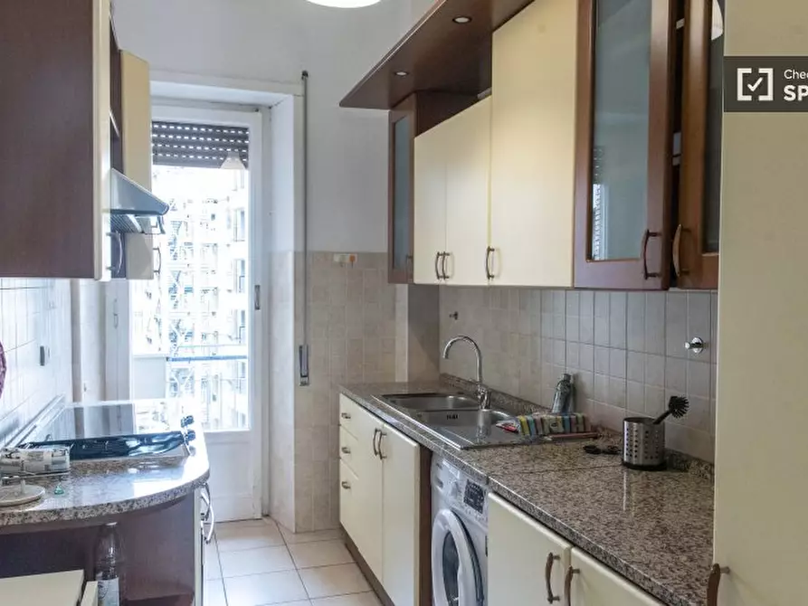 Immagine 13 di Camera condivisa in affitto  in Via Val d'Aosta a Roma